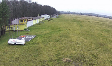 Obraz podglądu z kamery internetowej Břeclav - aeroclub